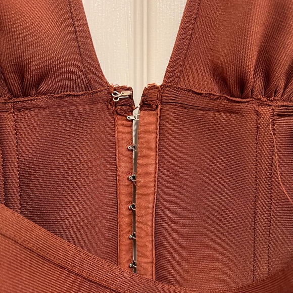 Windsor‎ Corset Halter Top - Picture 5 of 8